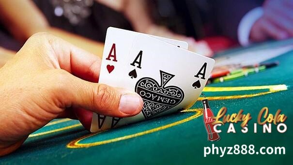 Ang online poker ay sumailalim sa mas maraming regulasyon sa mga nakaraang taon. Maraming bansa na ngayon ang may mga regulated market at malalakas na ahensya sa paglilisensya.