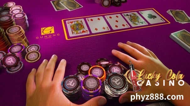 Isa sa mga bagay na nagpapasaya sa live poker ay ang pagsisikap na makita ang mga pahiwatig ng manlalaro.