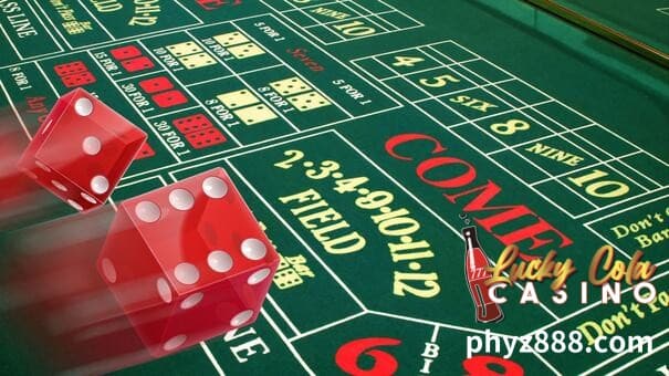 Ang unang artikulo ay tungkol sa mga empleyado na nagtatrabaho sa mga talahanayan ng craps.